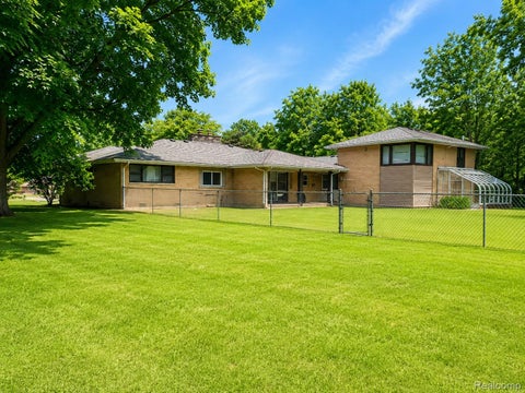 Photo for 1690 N Center Road