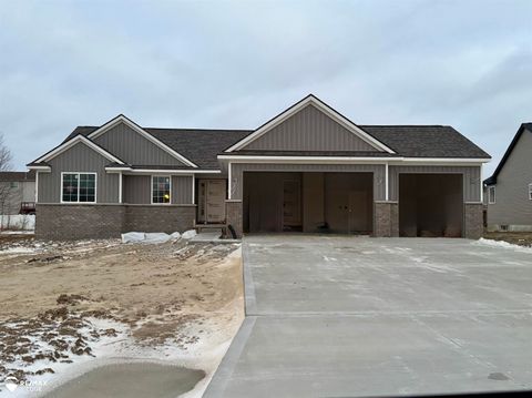 8341 Peninsula Circle Mundy Township MI 48439