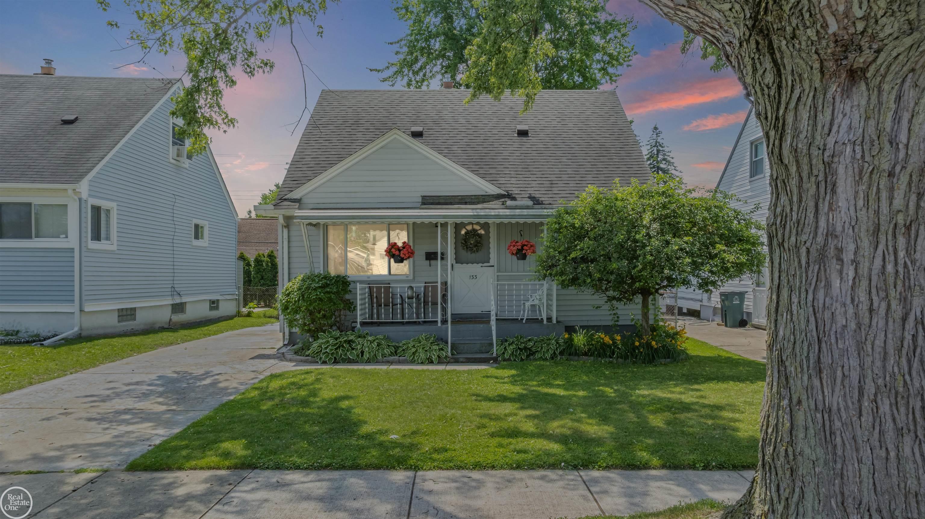 133 Tecumseh Street