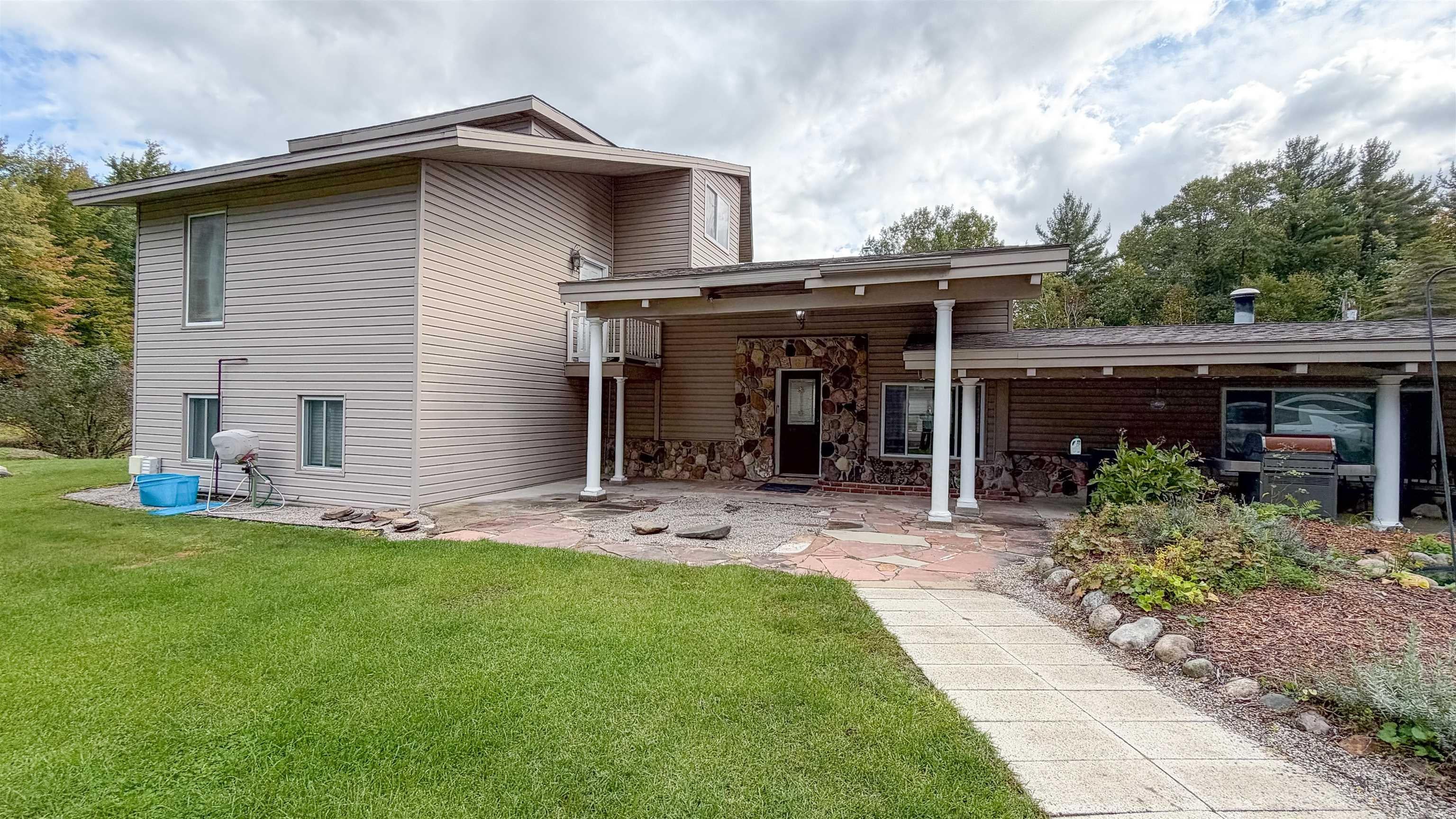 5061 Ellison Road