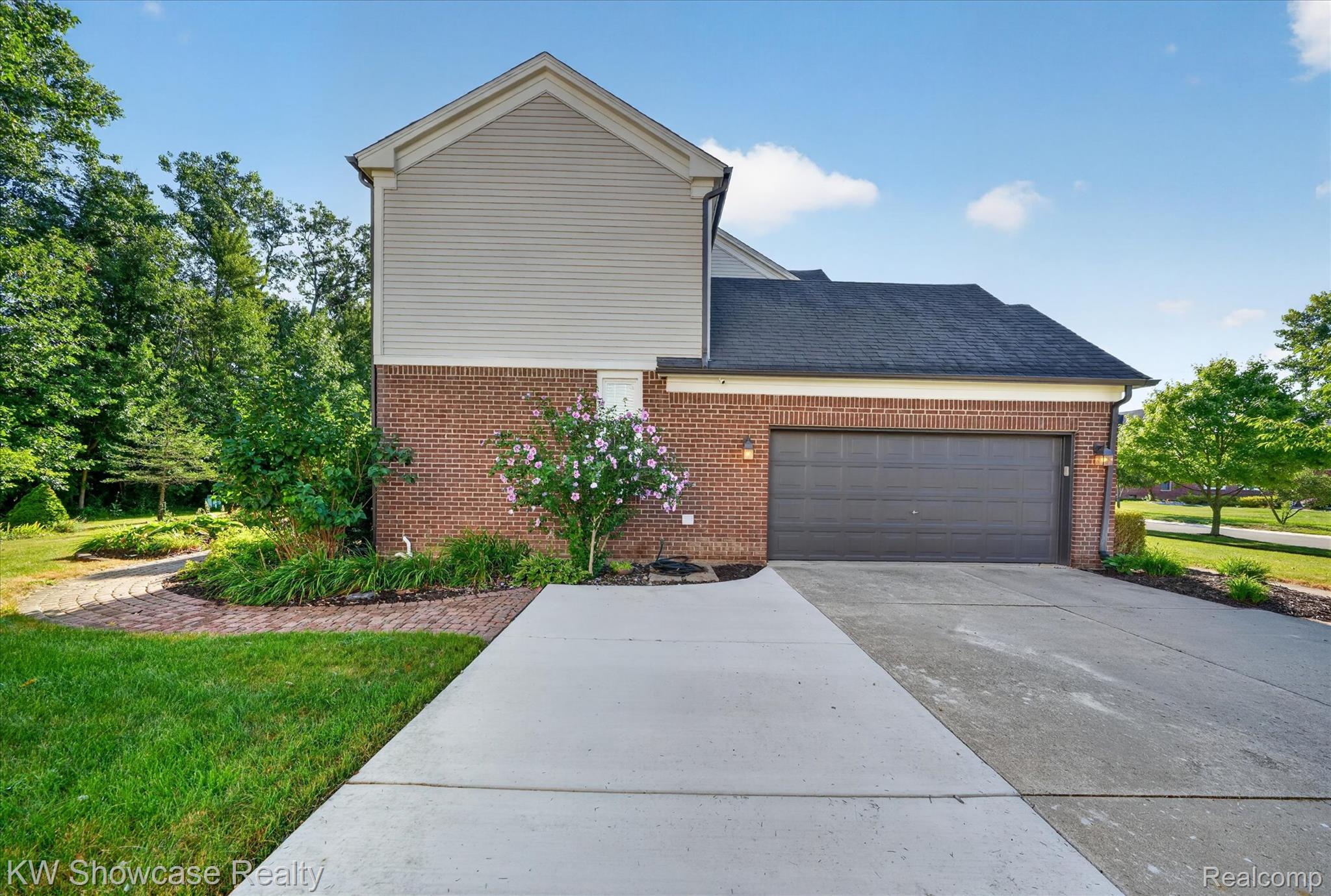 47144 Woodlong Drive