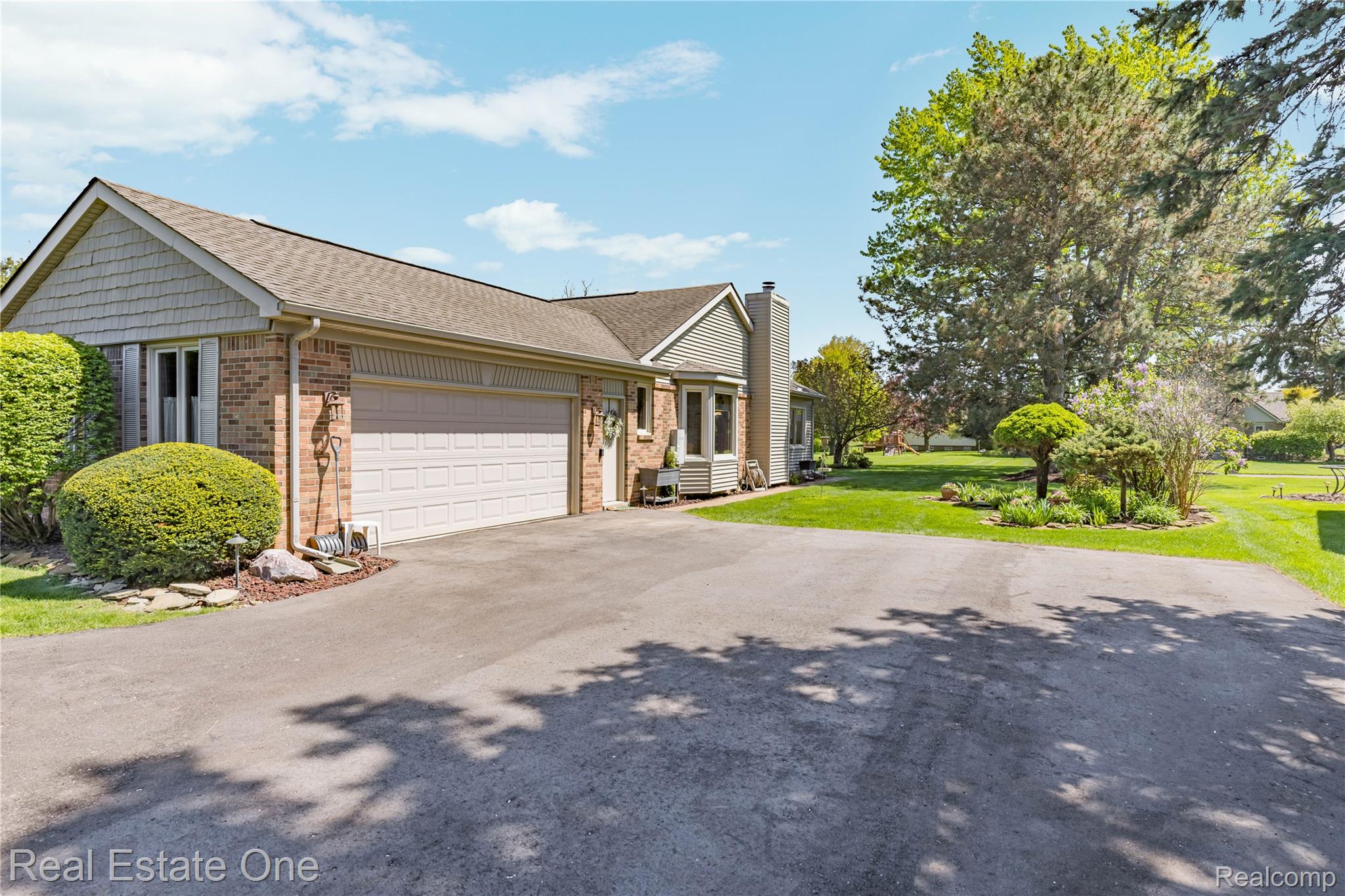 25550 Wixom Road