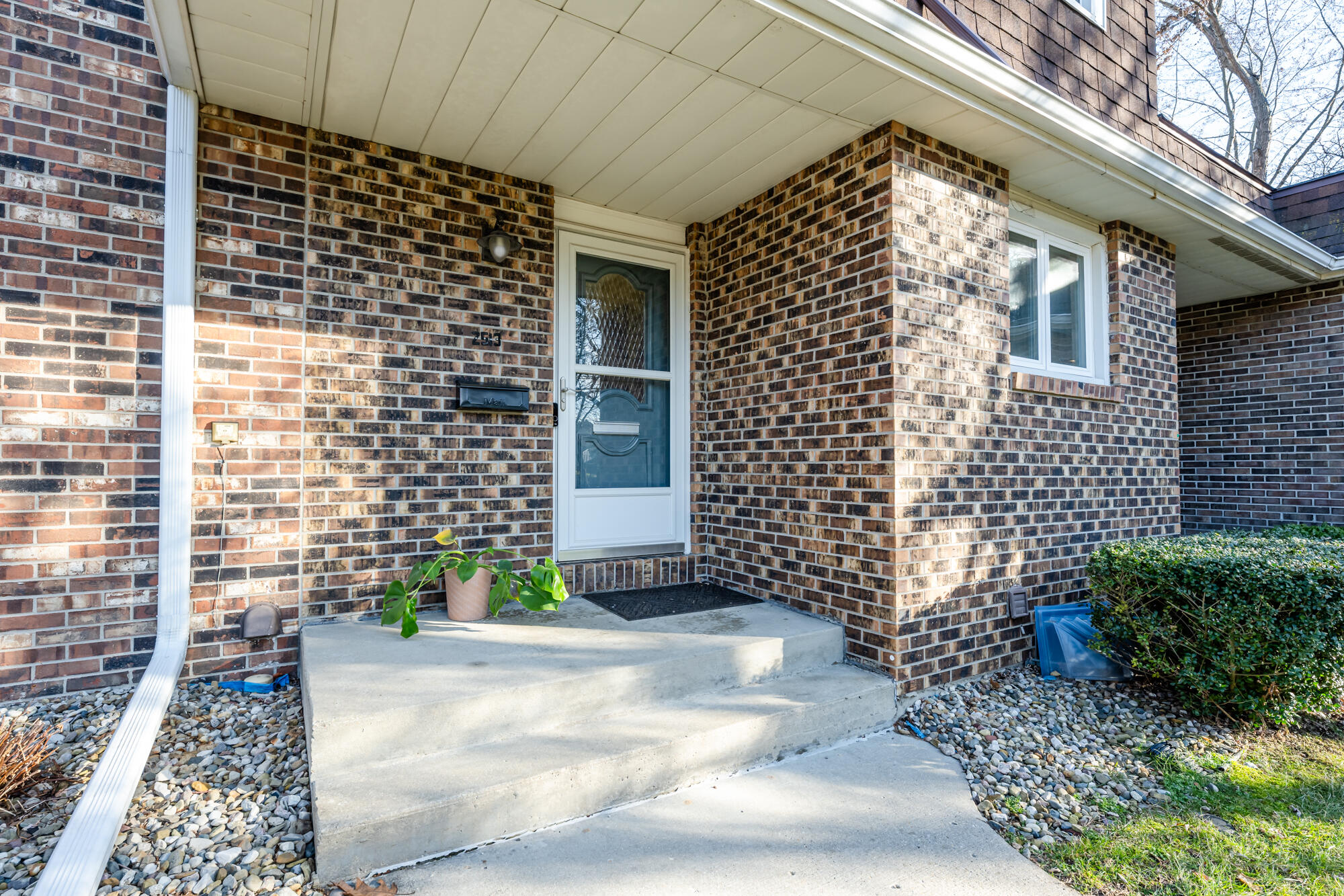 2513 Bristol Terrace