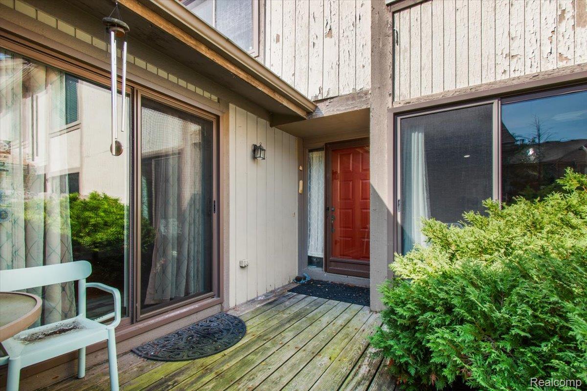7387 Radcliff Drive 47