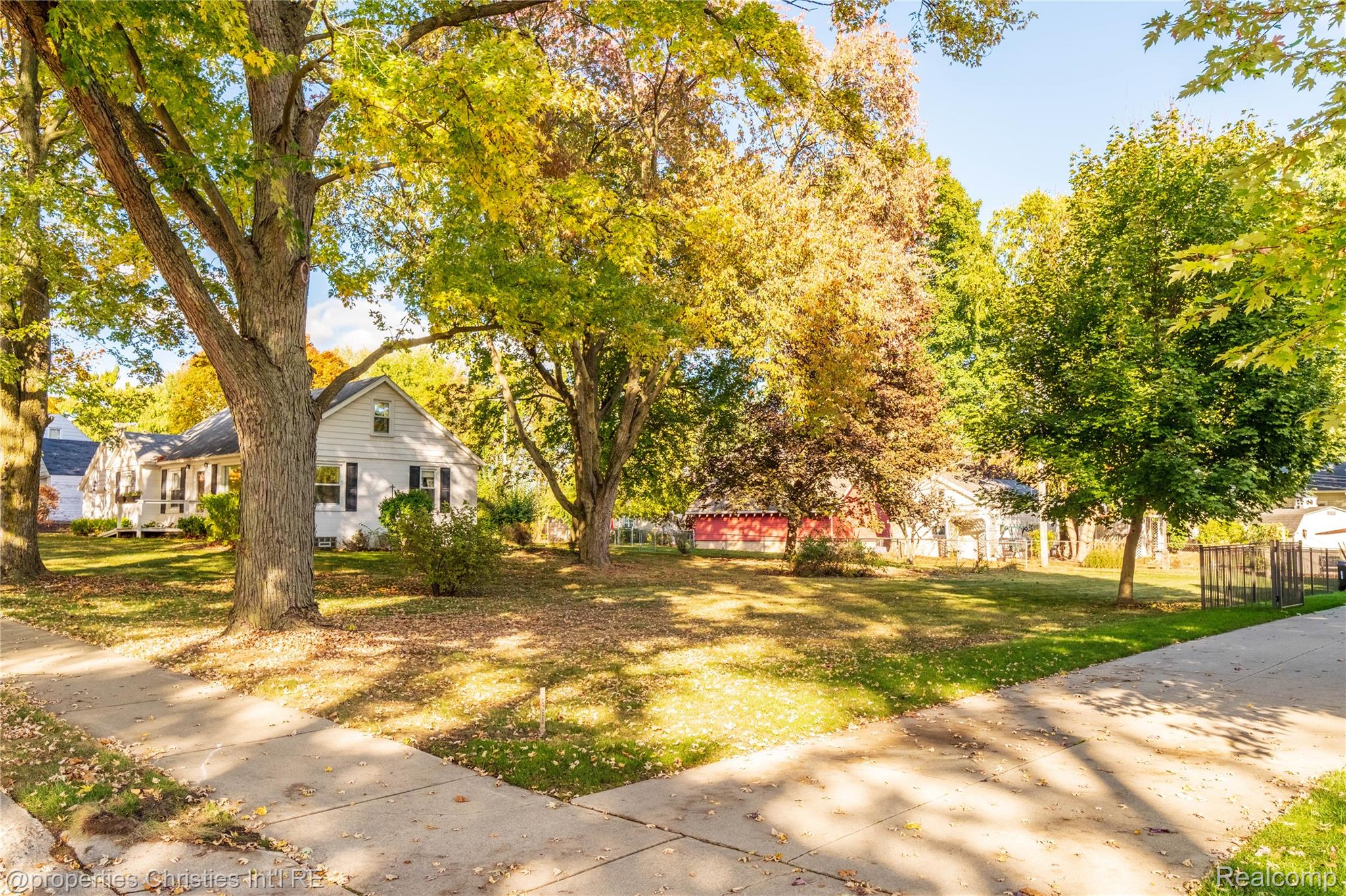 000 Horton Avenue