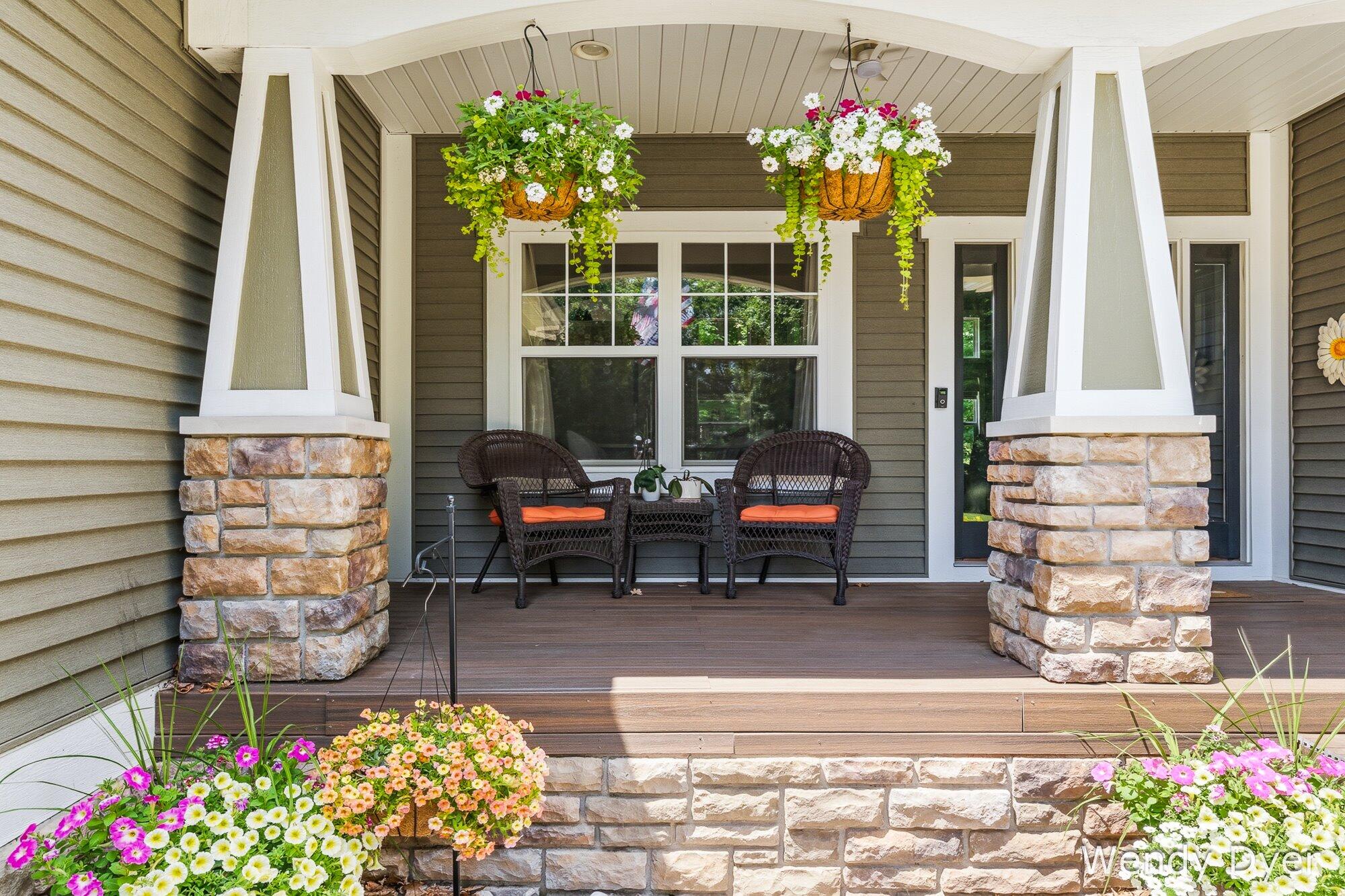 6681 Wood Hollow Court