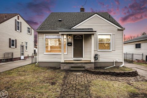 28008 Hughes Street St Clair Shores City MI 48081