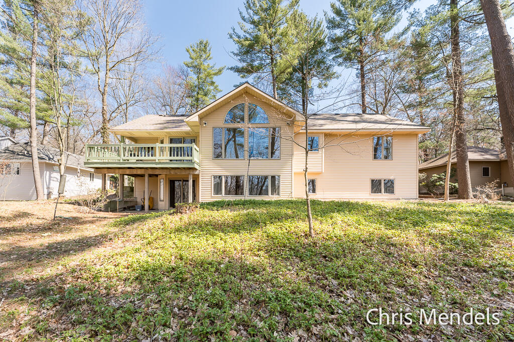 3140 Riverwoods Drive NE