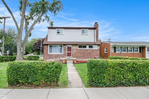 31201 Share Street St Clair Shores City MI 48082