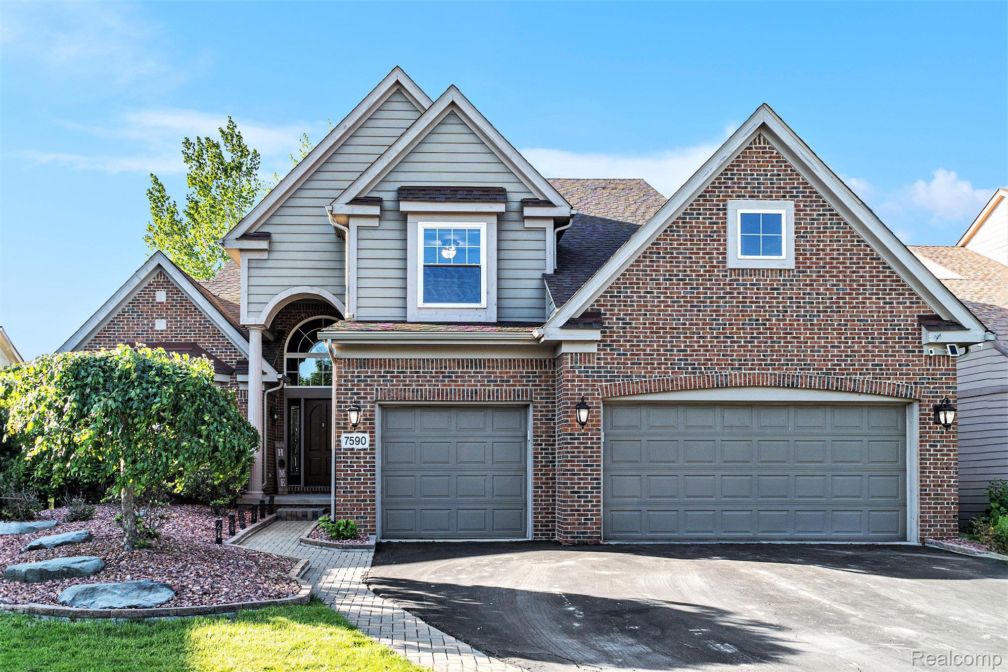 7590 Acorn Hill Court