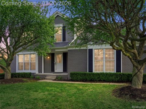 2000 Stonington Court Rochester Hills City MI 48306