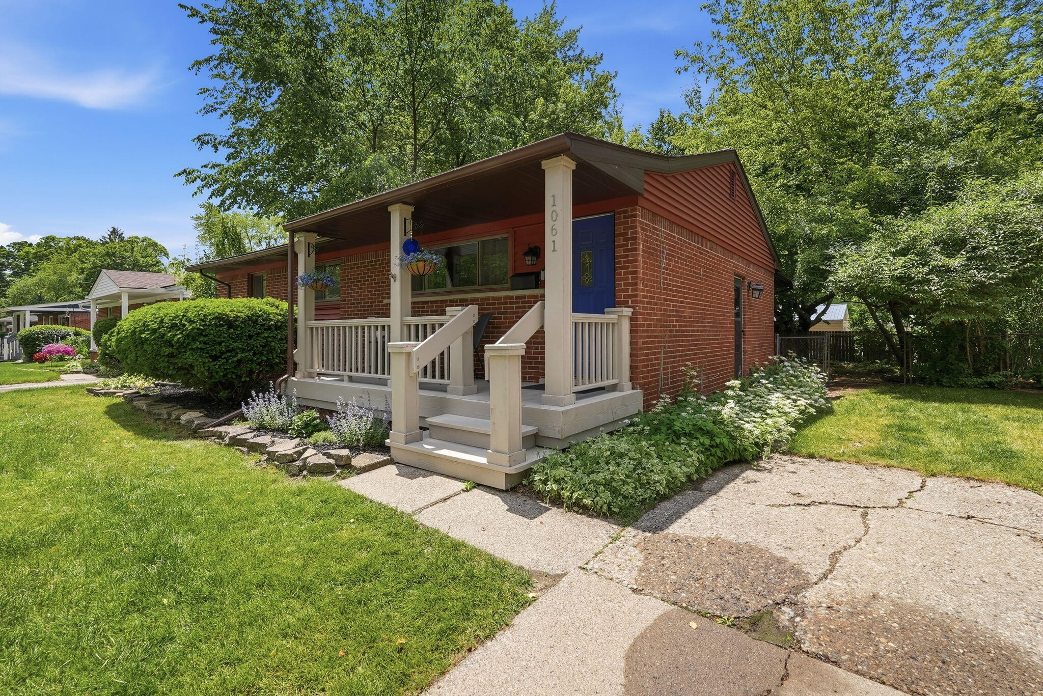 1061 Western Drive