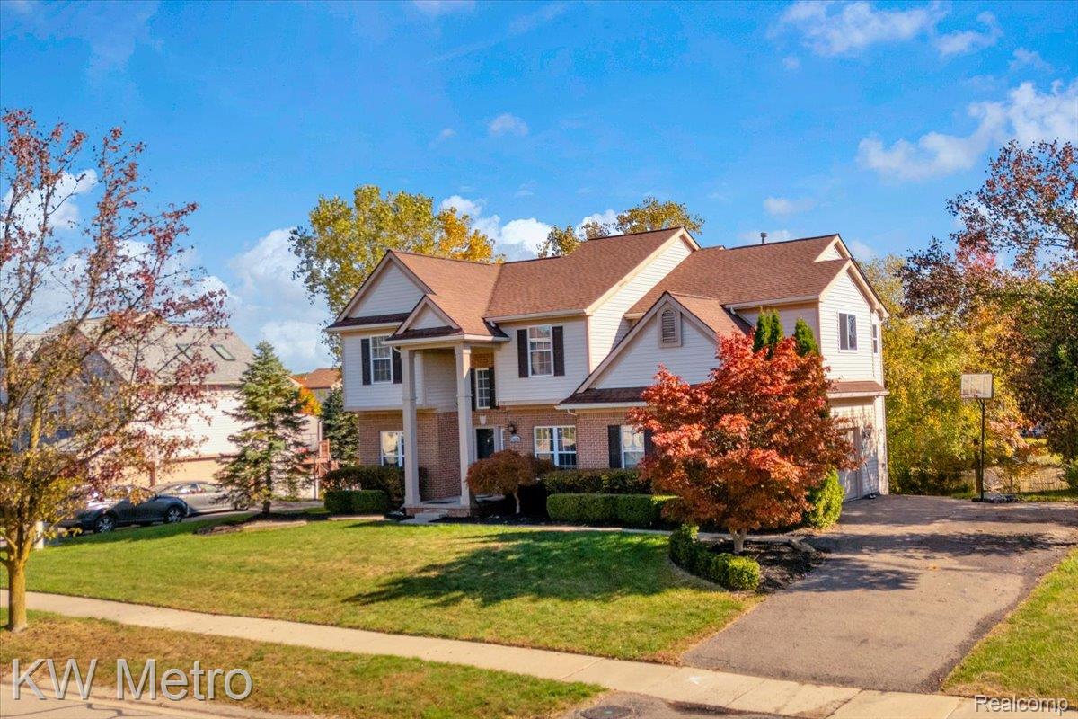 14333 Pond Bluff Drive