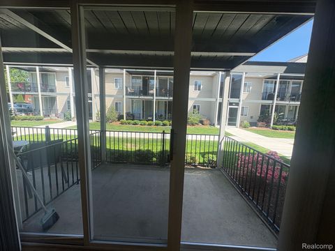 Tiny photo for 305 N Eton Street, Birmingham City, MI 48009 (MLS # 20261039521)