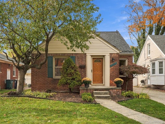 604 S EDISON AVE, ROYAL OAK, MI 48067 - Image dddbf1f231b7fb7b1c32a67964100bcb/3001041182