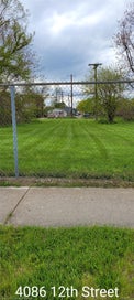 4086 12th Street Ecorse City MI 48229