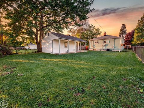 Tiny photo for 17901 Peters Street, Roseville City, MI 48066 (MLS # 58050209285)