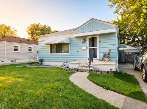 Tiny photo for 17901 Peters Street, Roseville City, MI 48066 (MLS # 58050209285)