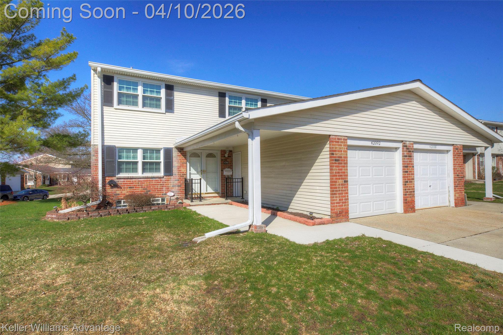 42092 Queen Anne Court