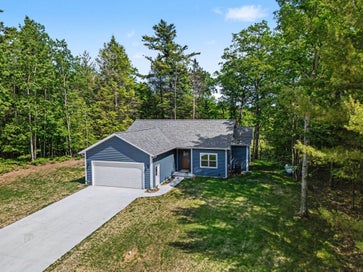 4410 N Pine Avenue Golden Township MI 49436