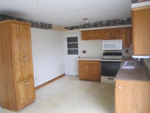 Tiny photo for 804 Canterbury Drive, Sturgis City, MI 49091 (MLS # 64026009466)