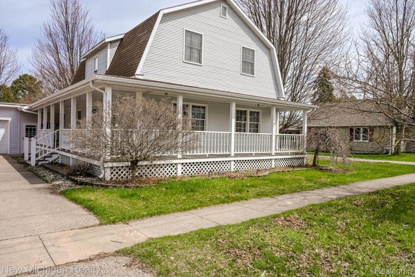 114 W 1ST ST, TAWAS CITY, MI 48763 - Image ddeef7428d0cee7615bd9b4cfa9a4214/1373920416