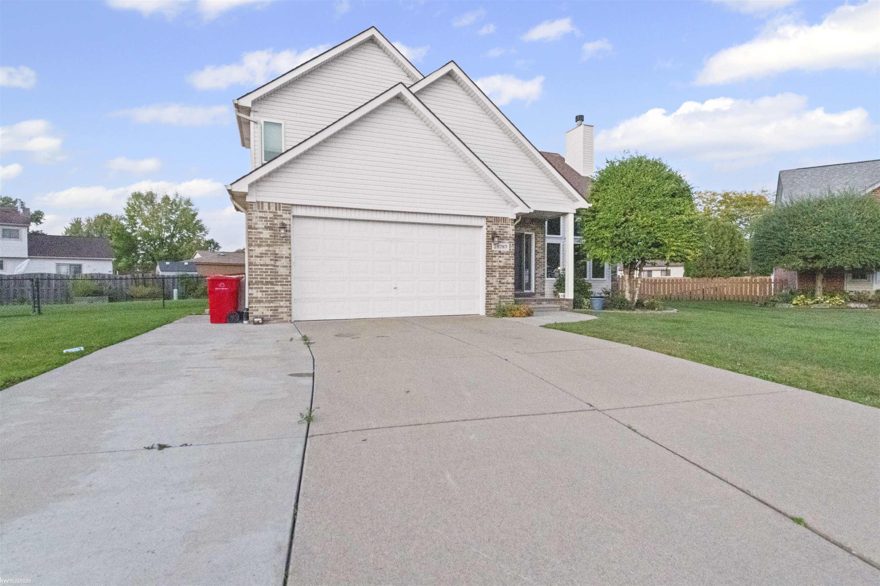 28787 Yorkshire Drive