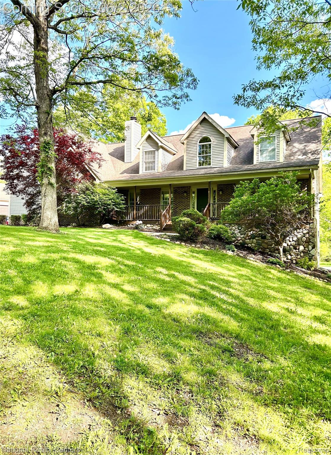 3452 E Highland Road