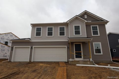 360 Hidden River W Holly Township MI 48442