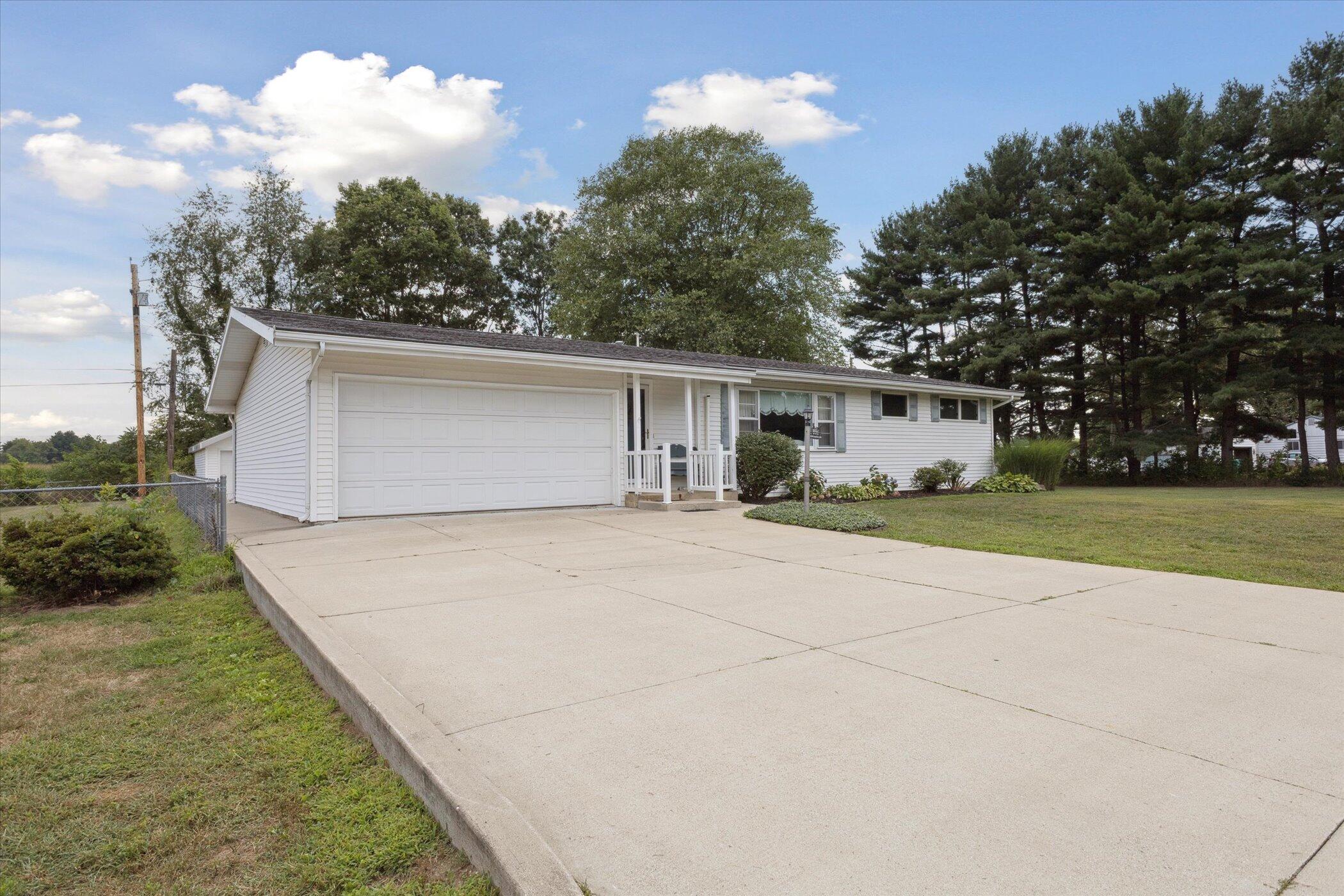 2548 Coquillard Drive