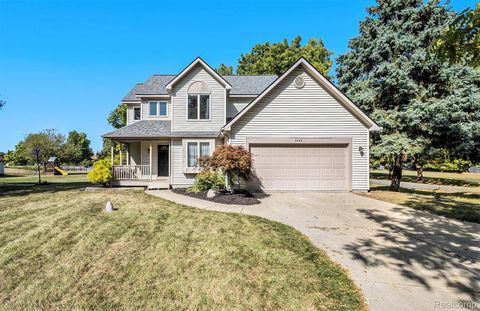 3424 W Shiawassee Avenue Fenton City MI 48430