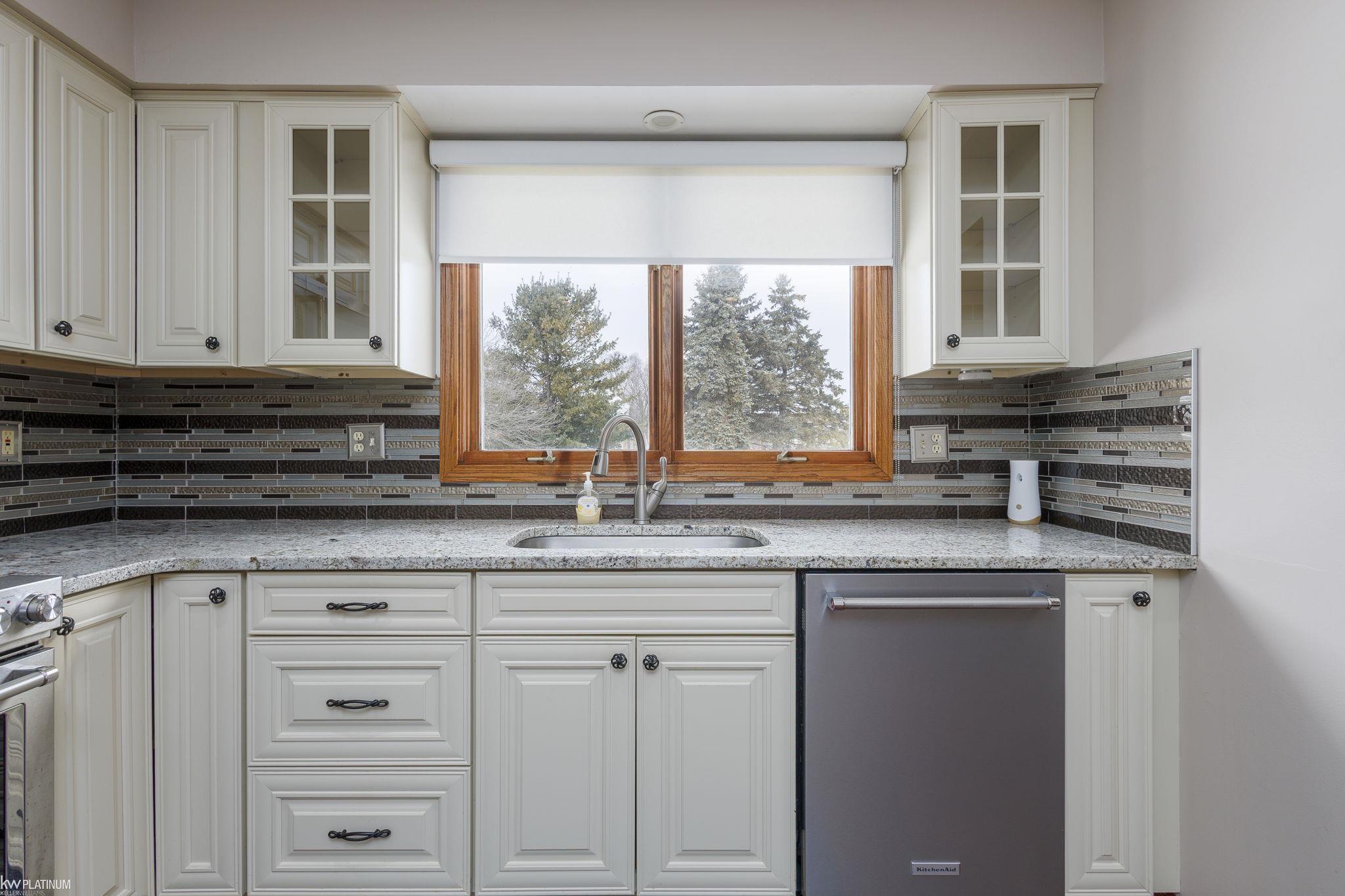 47338 Hunters Chase Drive