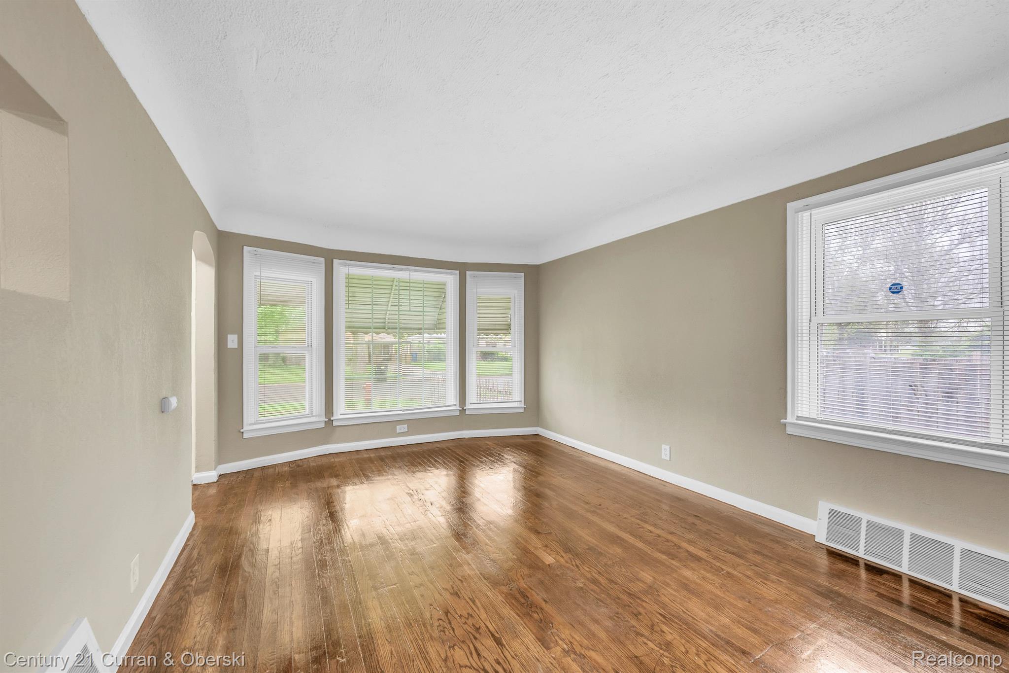 9583 STAHELIN Avenue