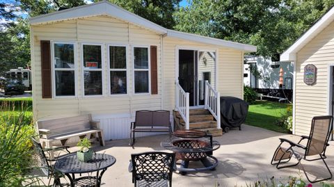 9325 S Lazy Lane #33 Lake Township MI 49304