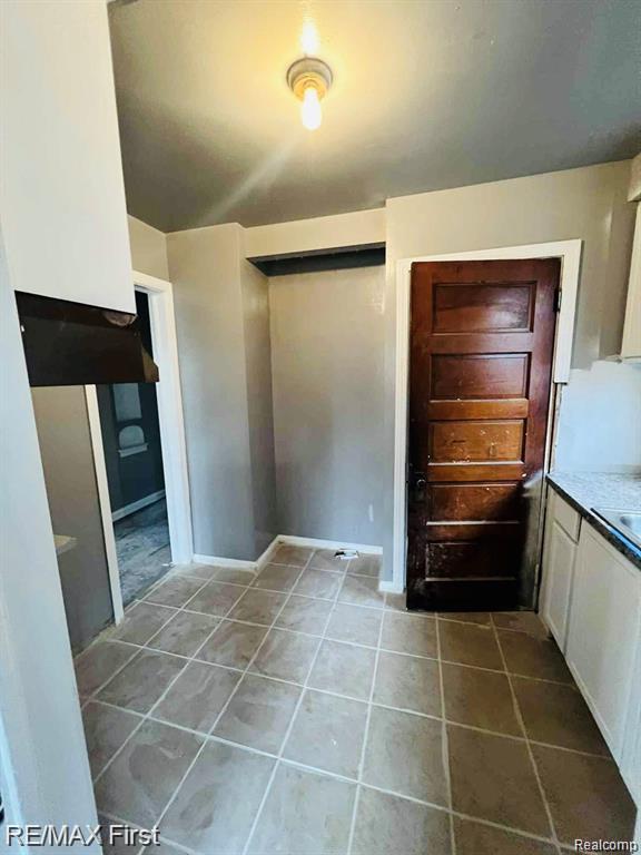 8850 Farmbrook Street