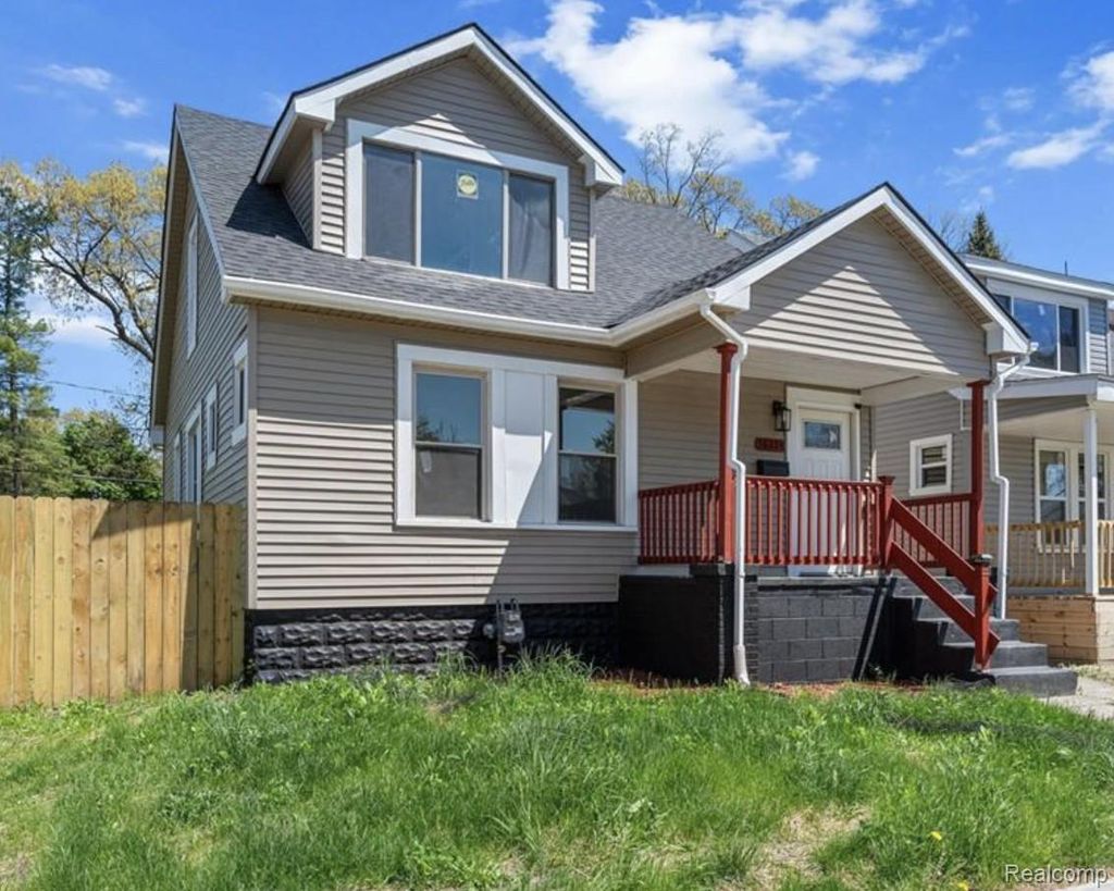 Photo of 16224 Tuller Street, Detroit City, MI 48221 (MLS # 20261014286)