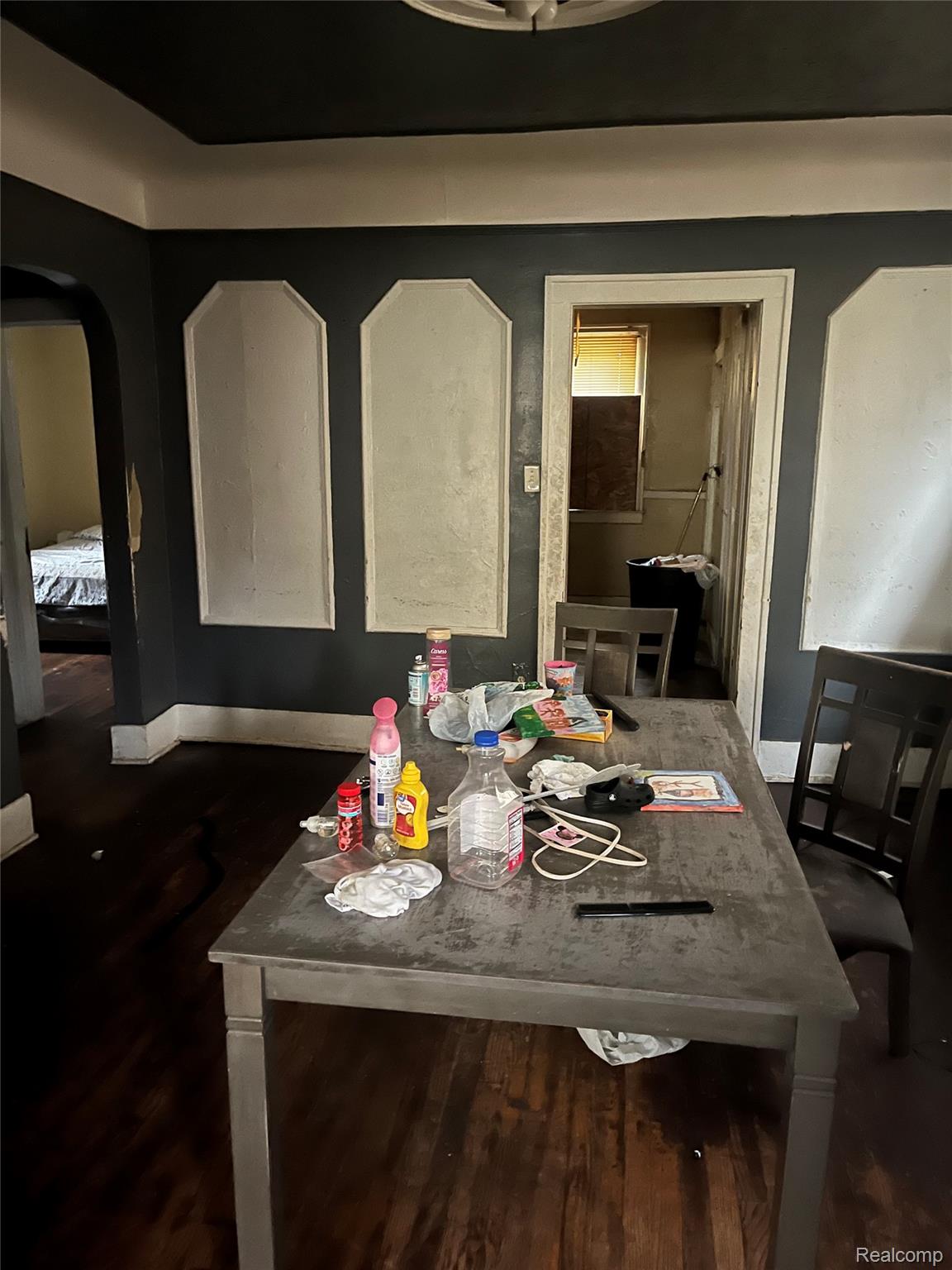 19176 Spencer Street