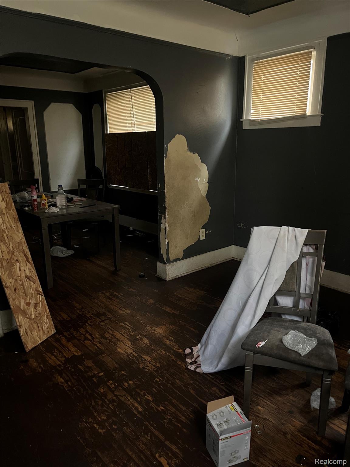 19176 Spencer Street