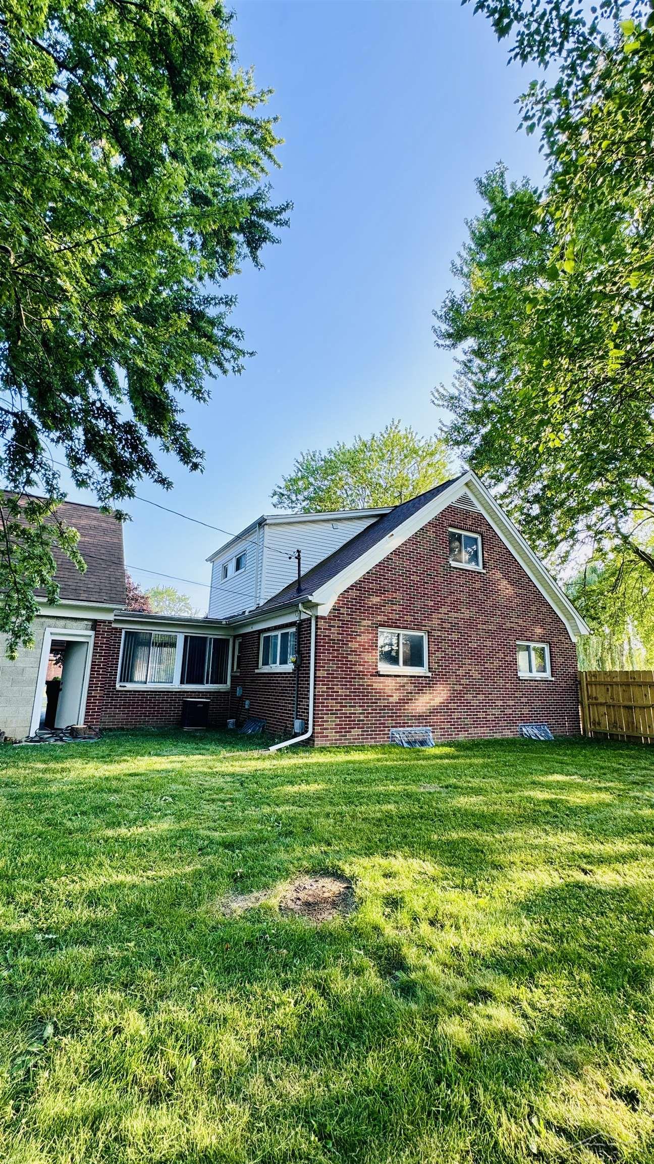 352 S 29th Street