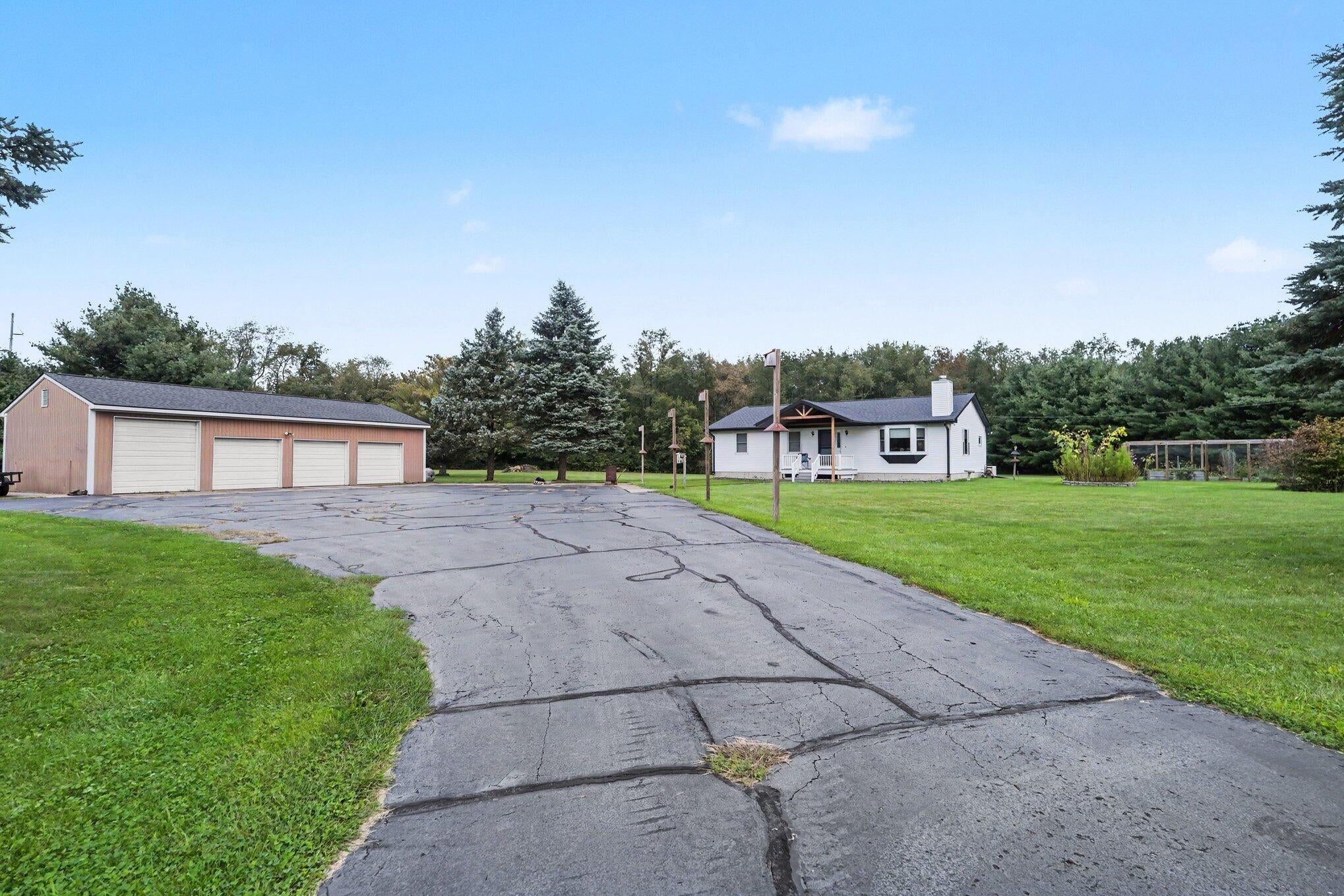 3532 W X Y Avenue