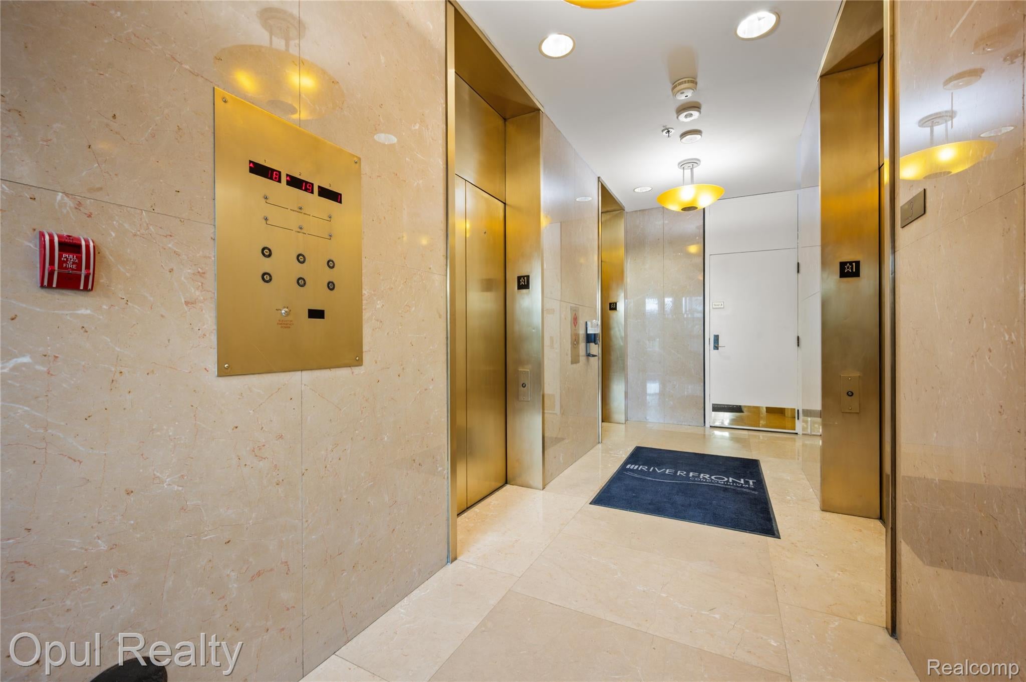 1001 W Jefferson Avenue 300 9-D
