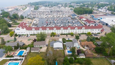 Tiny photo for 340 N Berrien Street, New Buffalo City, MI 49117 (MLS # 69025058020)