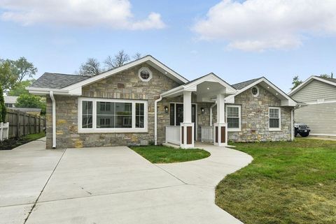 Tiny photo for 340 N Berrien Street, New Buffalo City, MI 49117 (MLS # 69025058020)