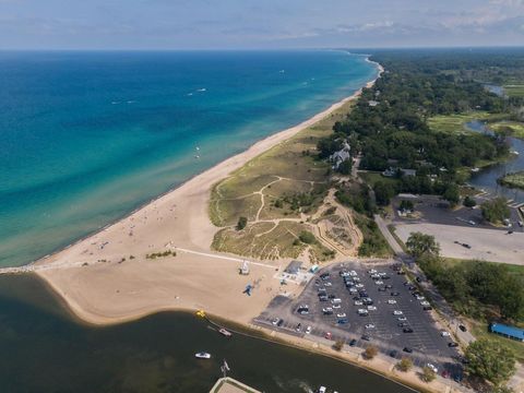 Tiny photo for 340 N Berrien Street, New Buffalo City, MI 49117 (MLS # 69025058020)