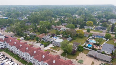 Tiny photo for 340 N Berrien Street, New Buffalo City, MI 49117 (MLS # 69025058020)