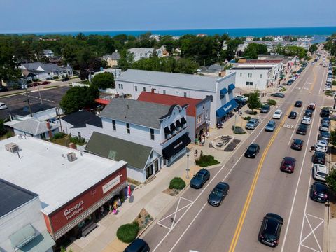 Tiny photo for 340 N Berrien Street, New Buffalo City, MI 49117 (MLS # 69025058020)