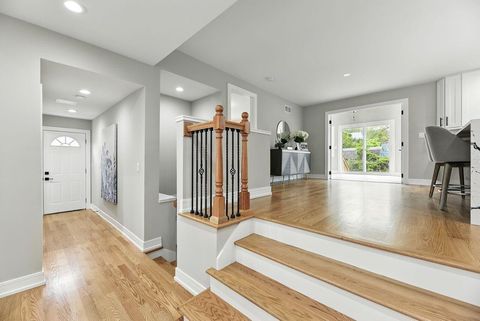 Tiny photo for 340 N Berrien Street, New Buffalo City, MI 49117 (MLS # 69025058020)