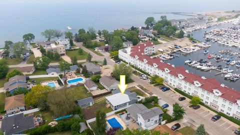 Tiny photo for 340 N Berrien Street, New Buffalo City, MI 49117 (MLS # 69025058020)