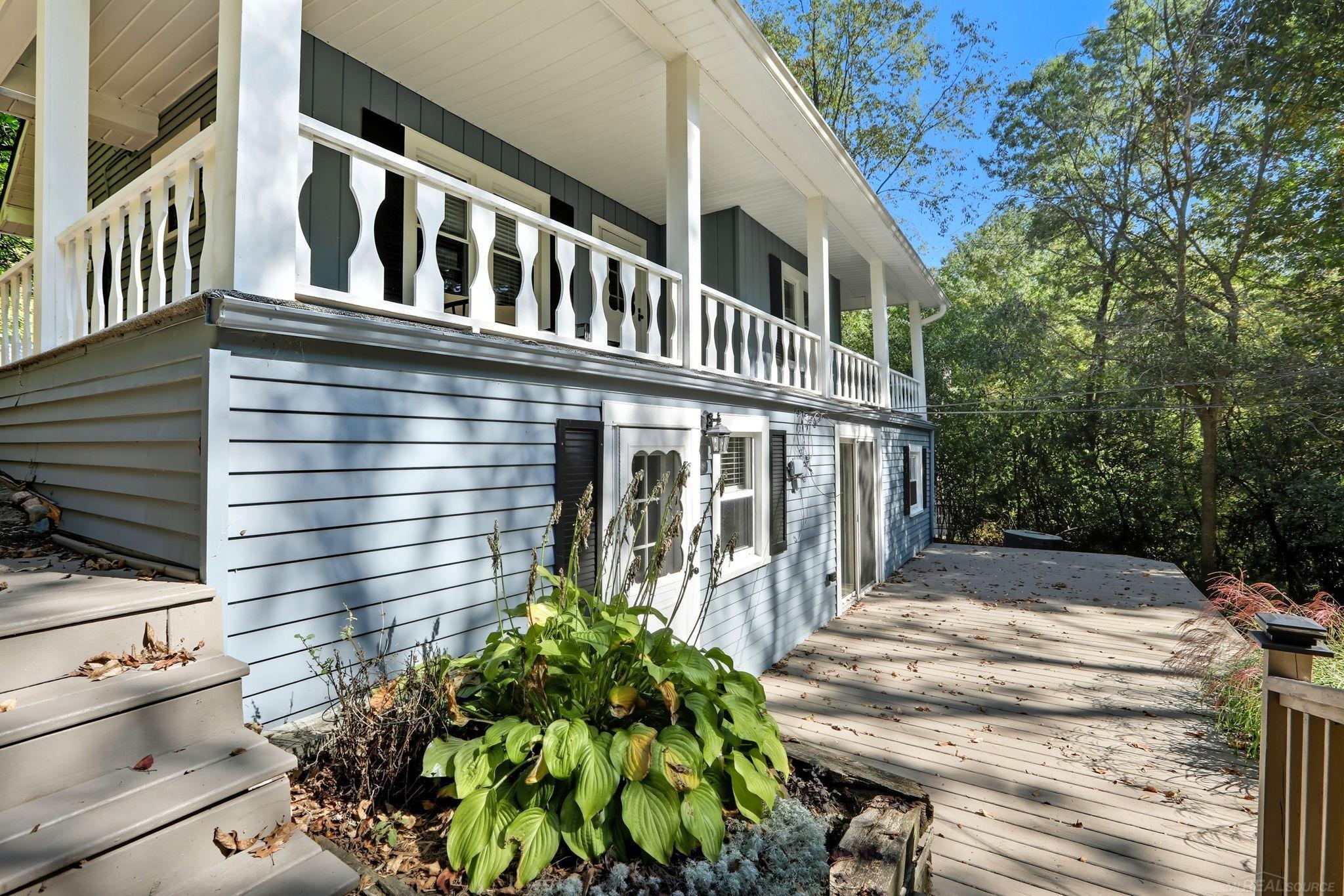4936 Neosho Drive