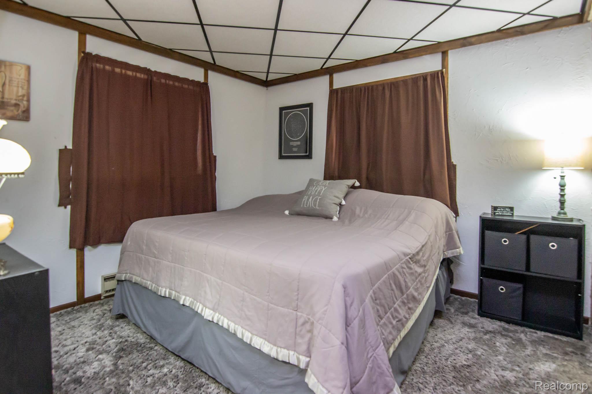 Roscommon Township, Michigan 48629, United States, 3 Bedrooms Bedrooms, ,1 BathroomBathrooms,Residential,Active,154712